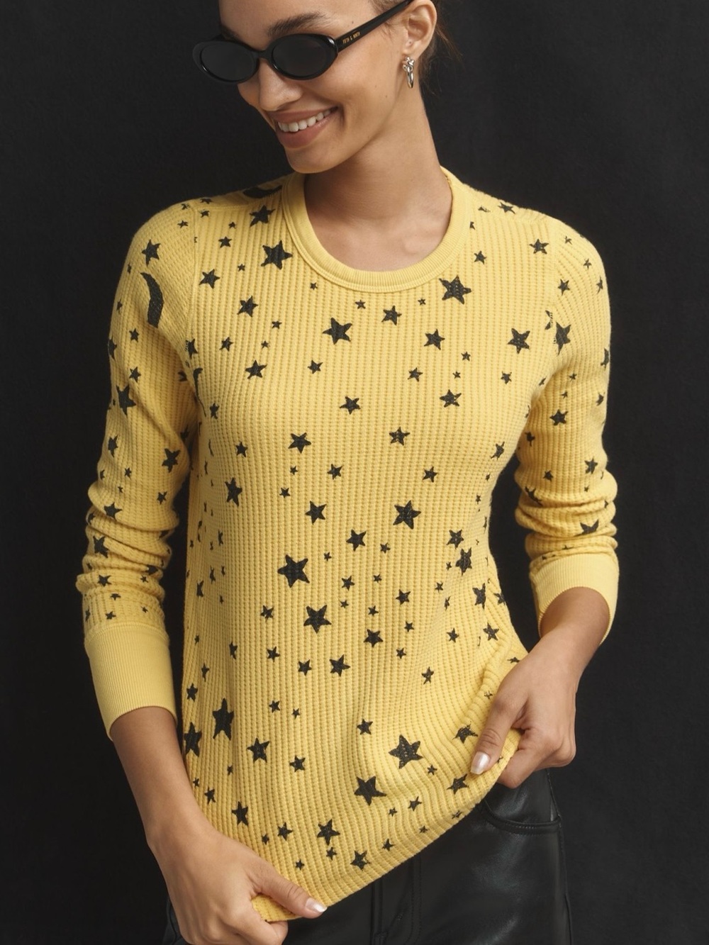 MOTHER The Itty Bitty Goodie Goodie
Thermal Top in Yellow Size M